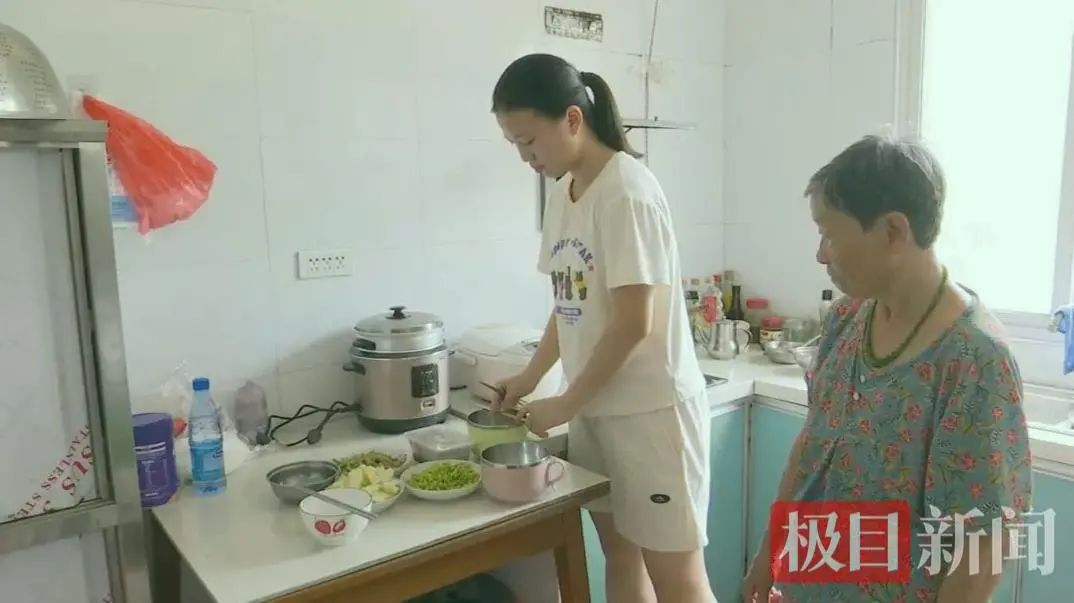 f3cc32b4a9c4491789ee00d7e3db1030~tplv-tt-origin-web_gif.jpg